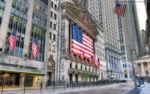 AP News: Wall Street marchează noi recorduri pe aşteptări de reducere a dobânzii cheie de către Fed